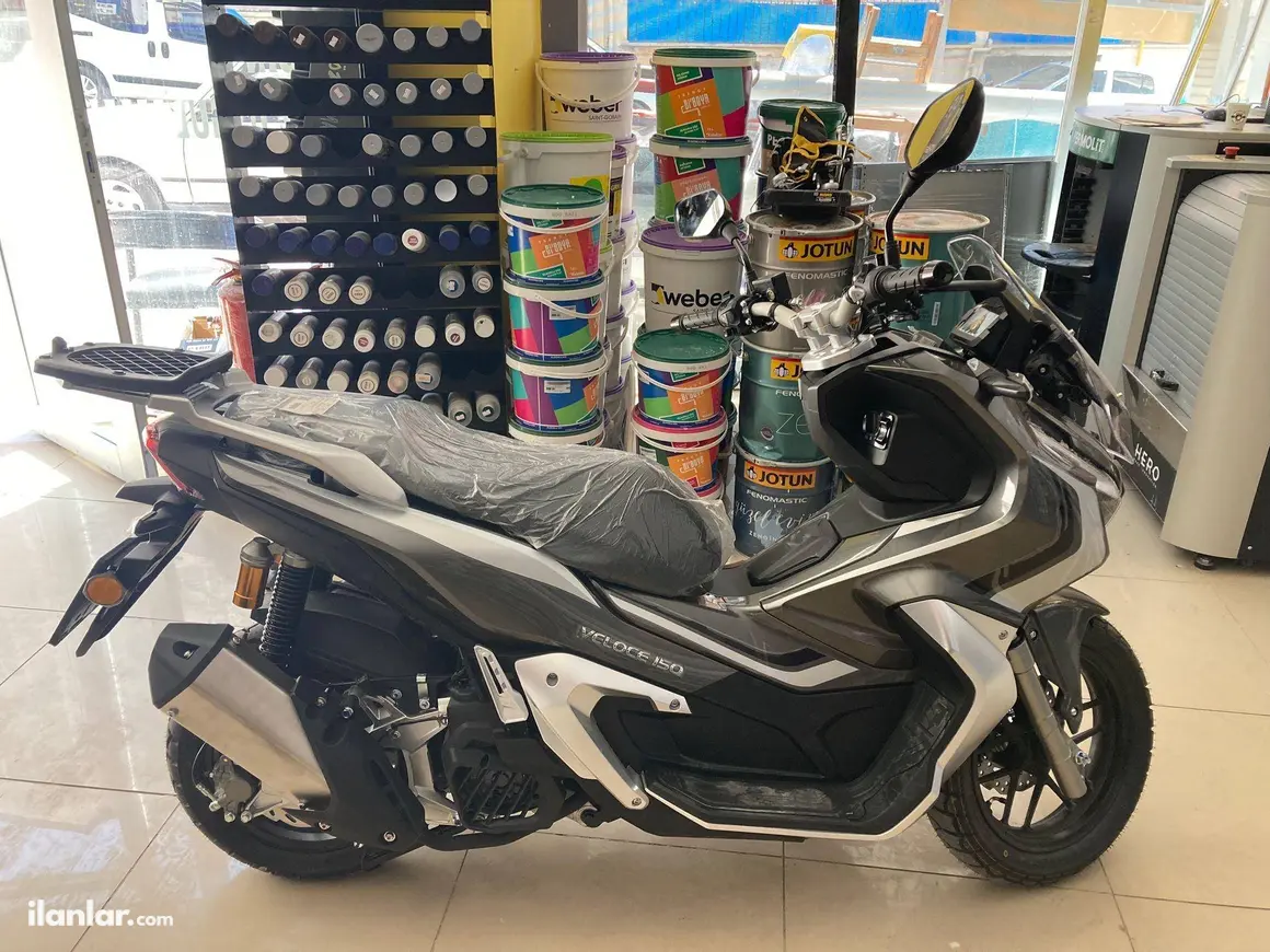 2023 RKS Veloce 150 benzinli otomatik motosiklet - Fotoğraf 1