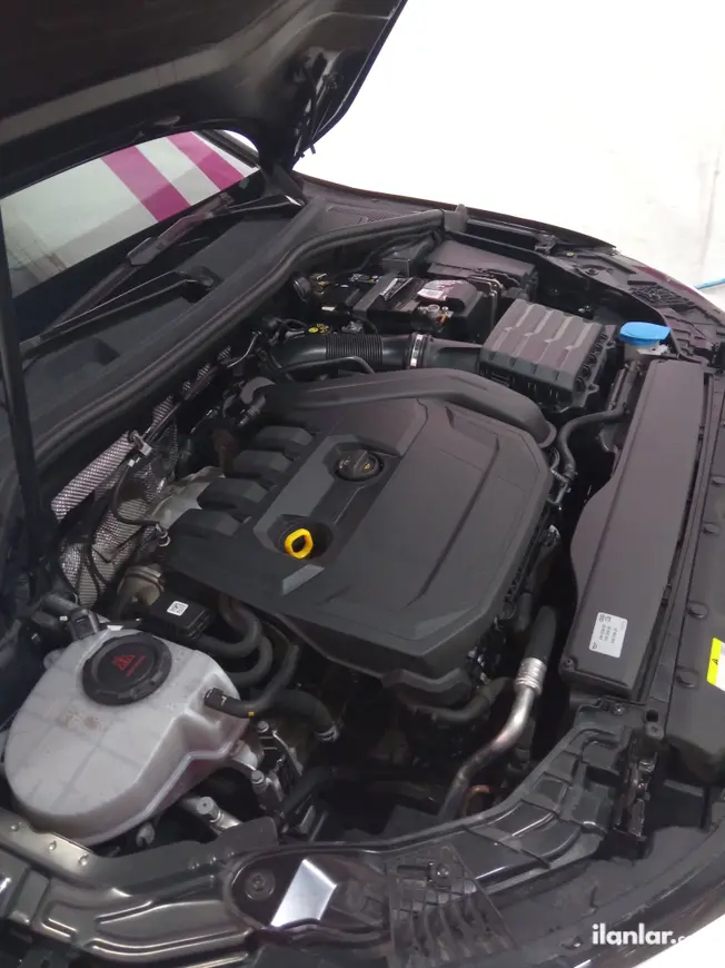 2022 Audi A3 A3 Sedan hibrit otomatik otomobil - Fotoğraf 1