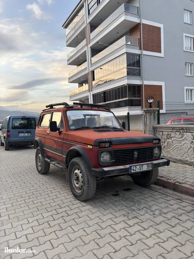 1995 Lada Niva 1.7i benzinli manuel arazi, SUV, Pick-up - Fotoğraf 1