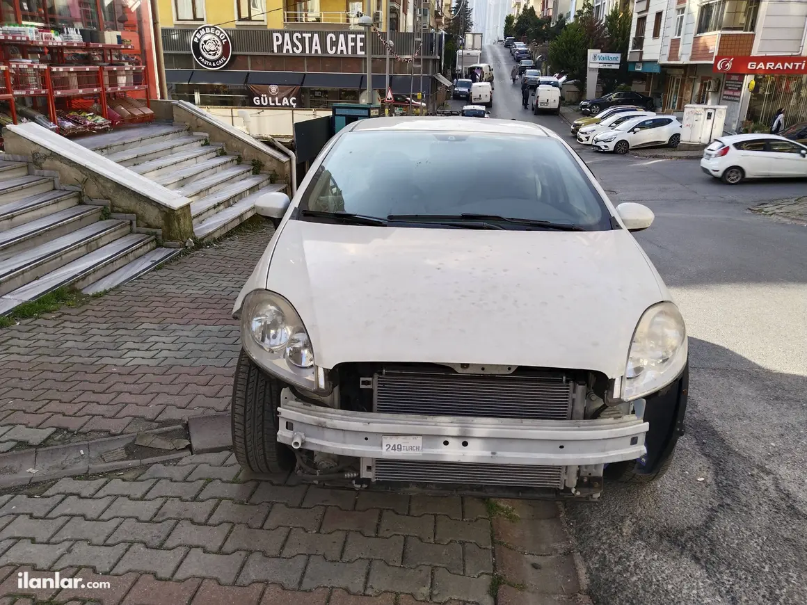 2016 Otomobil Fiat Linea hasarlı Araçlar - Fotoğraf 1