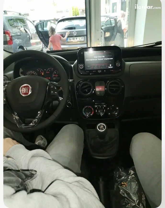 2024 Fiat Fiorino Fiorino Combi dizel manuel minivan & Panelvan - Fotoğraf 1