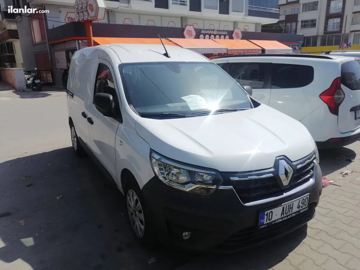 2024 Renault Express Van 1.5 BlueDCI dizel manuel minivan & Panelvan - Fotoğraf 1