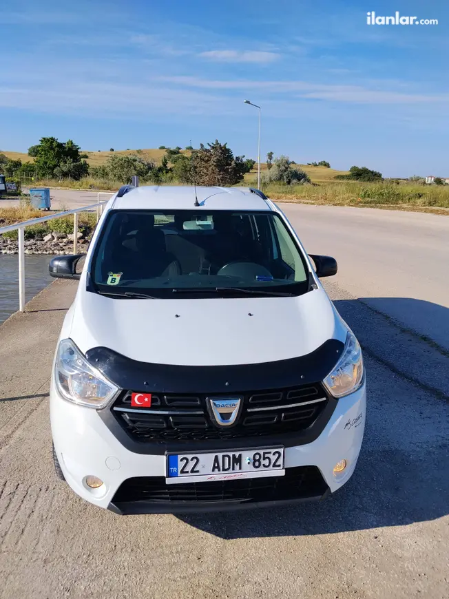 2020 Dacia Lodgy 1.5 BlueDCI dizel manuel otomobil - Fotoğraf 1