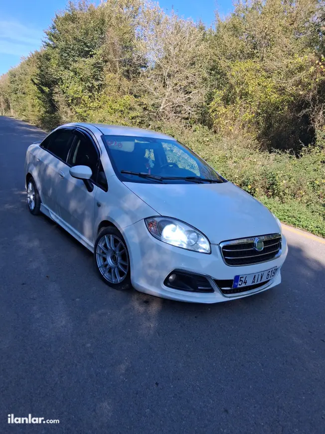 2013 Fiat Linea 1.3 Multijet dizel manuel otomobil - Fotoğraf 1