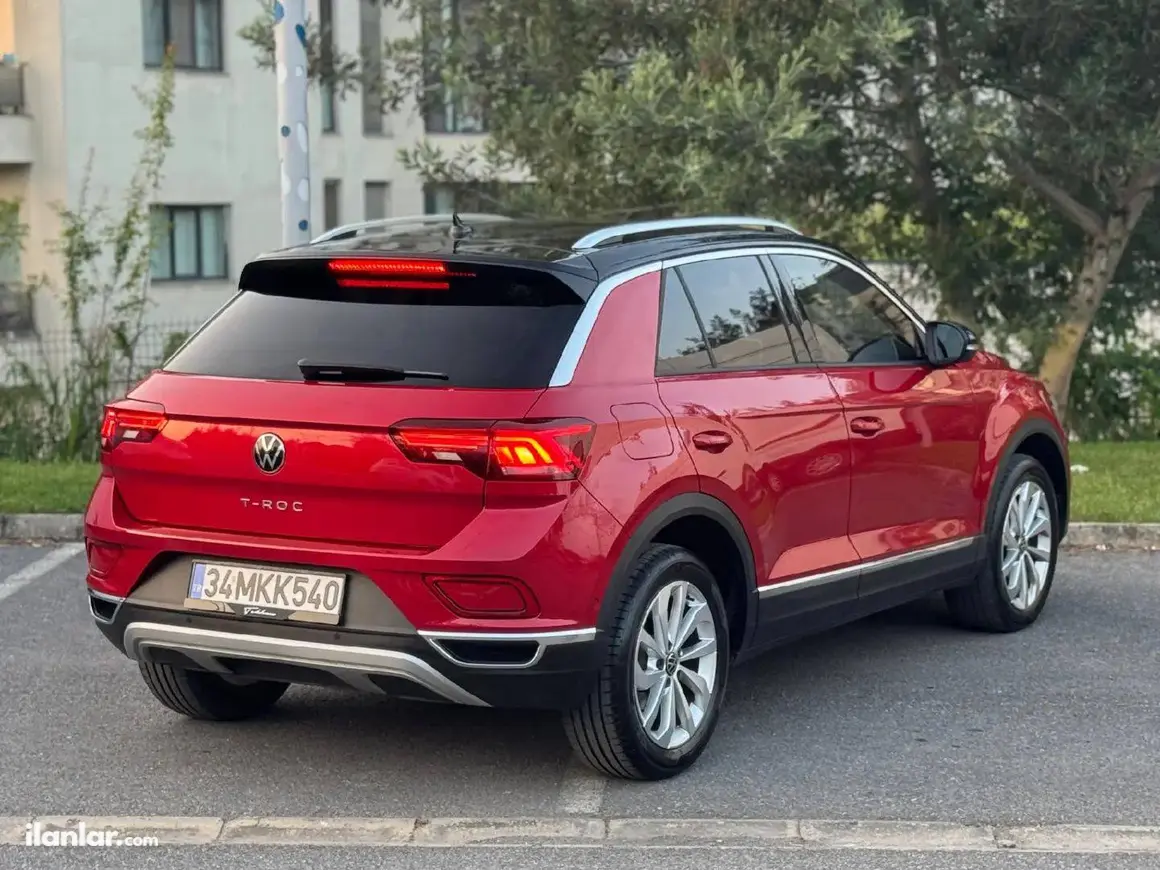 2022 Volkswagen T-Roc 1.5 TSI benzinli otomatik arazi, SUV, Pick-up - Fotoğraf 1