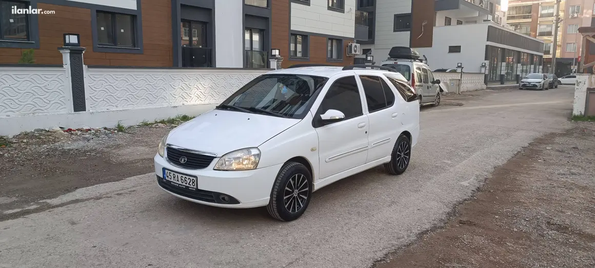 2011 Tata Indigo 1.4 TDI Comfort dizel manuel otomobil - Fotoğraf 1