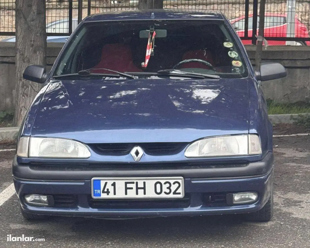 1997 Renault R 19 1.4 benzinli manuel otomobil - Fotoğraf 1