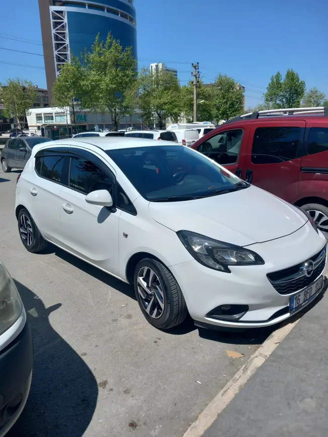 2015 Opel Corsa 1.4 benzin & LPG manuel otomobil - Fotoğraf 1