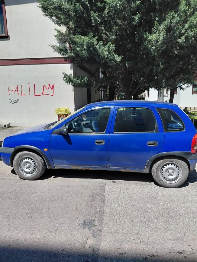 1998 Opel Corsa 1.4 benzinli manuel otomobil - Fotoğraf 1