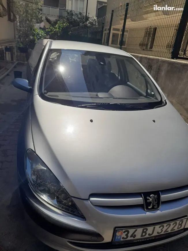 2004 Peugeot 307 1.6 benzinli manuel otomobil - Fotoğraf 1