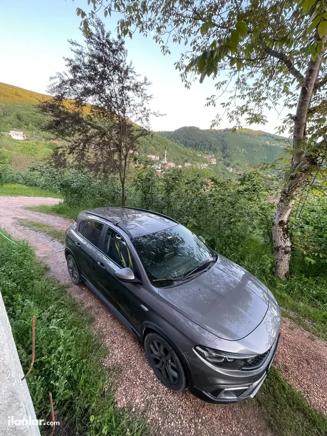 2022 Fiat Egea Cross 1.4 Fire benzinli manuel arazi, SUV, Pick-up - Fotoğraf 1