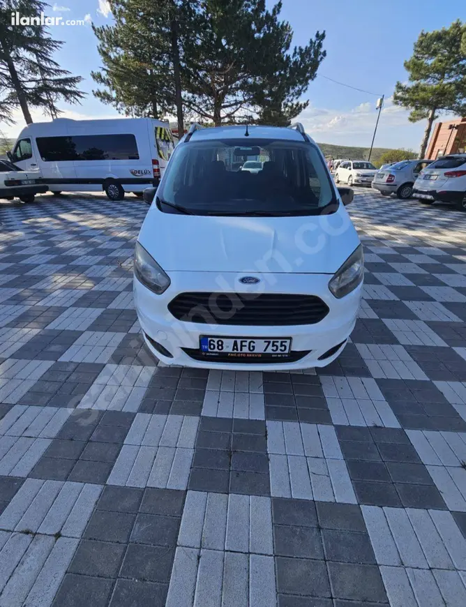 2014 Ford Tourneo Courier 1.6 TDCi dizel manuel minivan & Panelvan - Fotoğraf 1