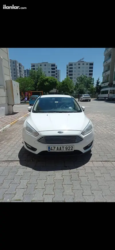 2014 Ford Focus 1.6 Ti-VCT benzinli yarı Otomatik otomobil - Fotoğraf 1