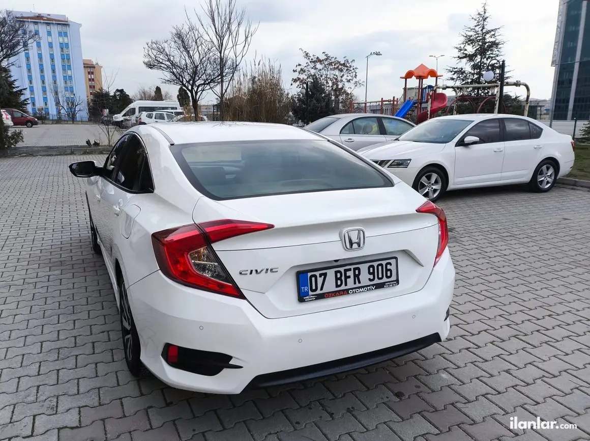 2019 Honda Civic 1.6 i-VTEC benzinli manuel otomobil - Fotoğraf 1