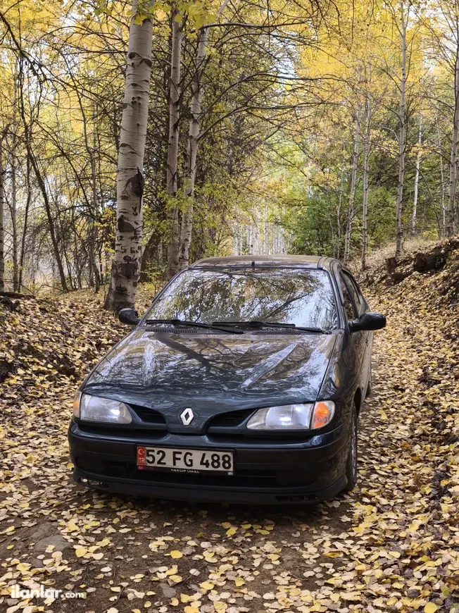 1998 Renault Megane 1.6 lPG manuel otomobil - Fotoğraf 1
