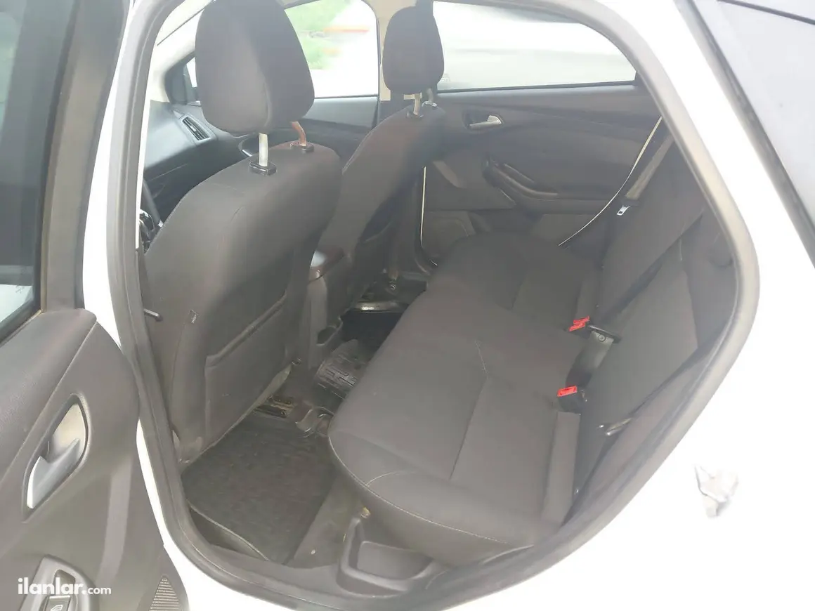 2016 Ford Focus 1.0 GTDi benzinli otomatik otomobil - Fotoğraf 1