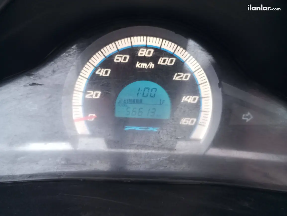 2015 Honda PCX 150 benzinli otomatik motosiklet - Fotoğraf 1