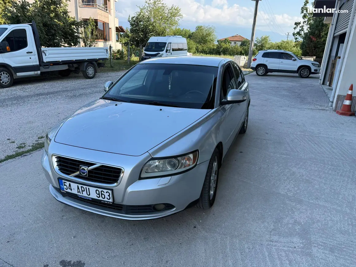 2010 Volvo S40 1.6 D dizel manuel otomobil - Fotoğraf 1