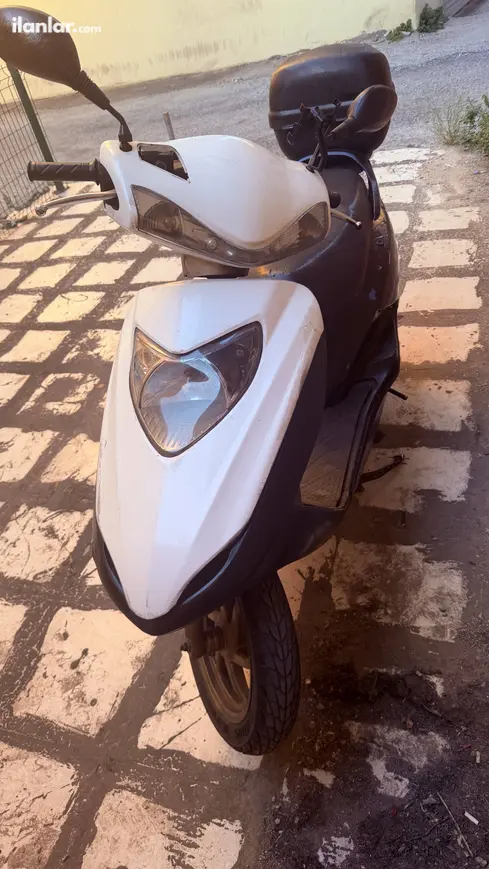 2013 Mondial 125 NT Turkuaz benzinli otomatik motosiklet - Fotoğraf 1