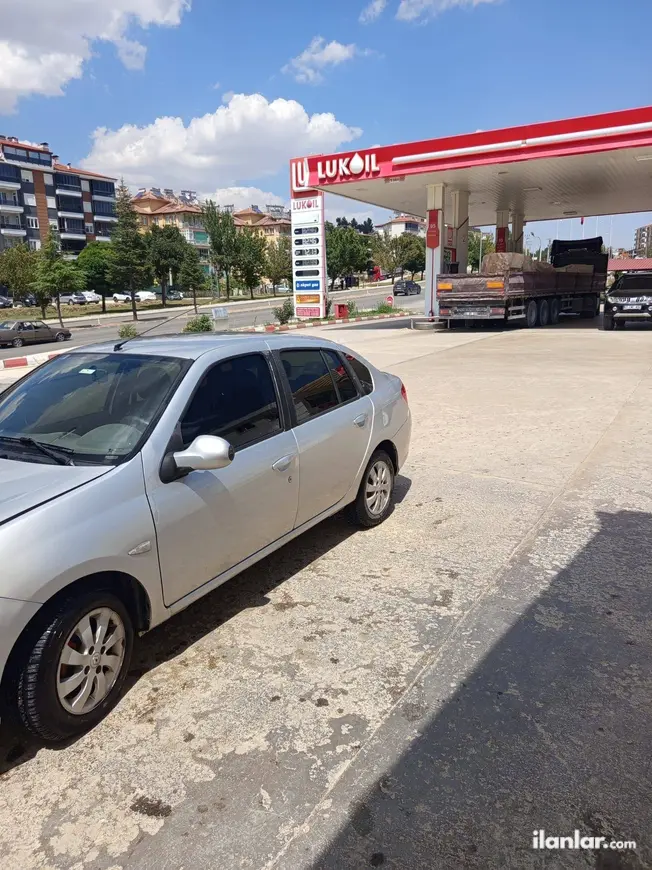 2011 Renault Symbol 1.5 dCi dizel manuel otomobil - Fotoğraf 1