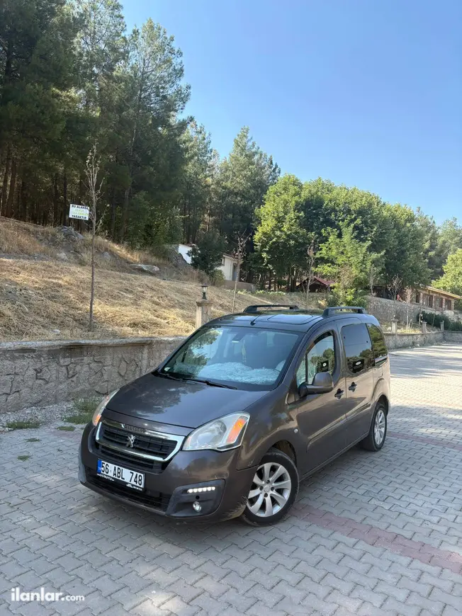 2016 Peugeot Partner 1.6 HDI dizel manuel minivan & Panelvan - Fotoğraf 1