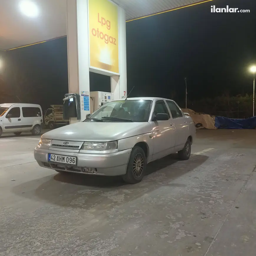 2005 Lada Vega 1.5 benzinli manuel otomobil - Fotoğraf 1