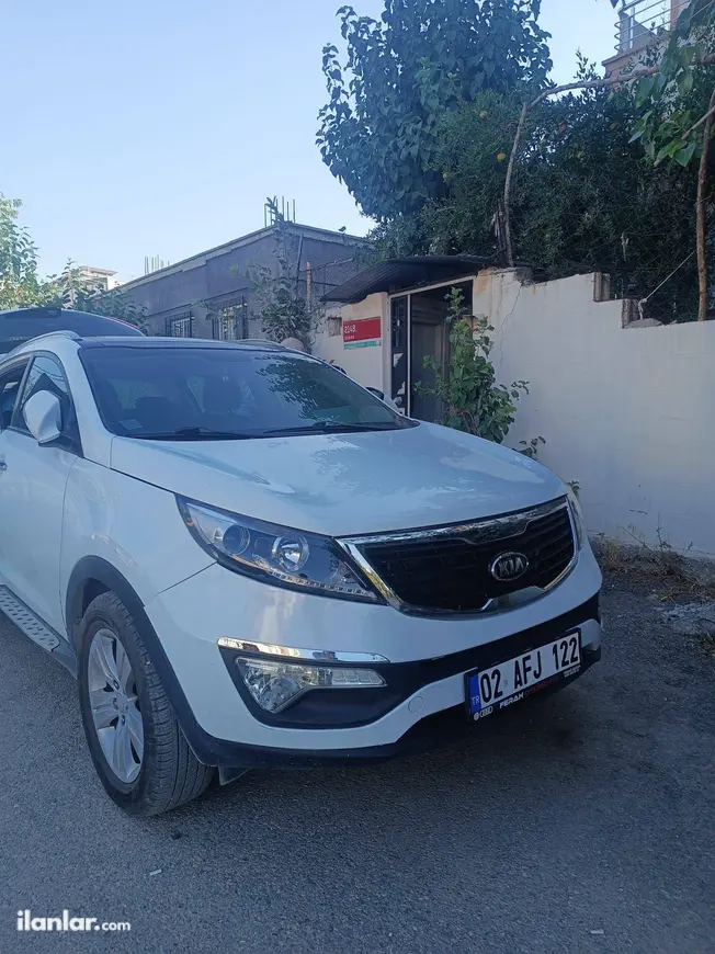 2012 Kia Sportage 1.6 benzinli manuel arazi, SUV, Pick-up - Fotoğraf 1