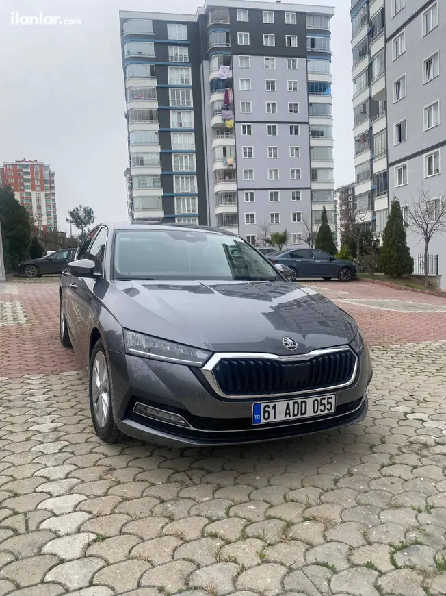 2023 Skoda Octavia 1.5 e-Tec hibrit yarı Otomatik otomobil - Fotoğraf 1