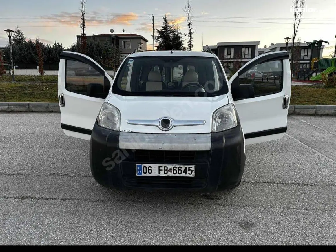 2013 Fiat Fiorino Fiorino Cargo dizel manuel minivan & Panelvan - Fotoğraf 1