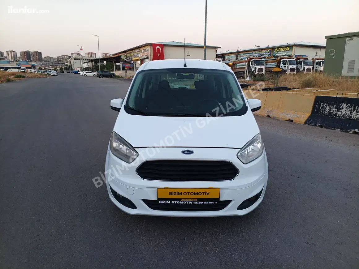 2014 Ford Tourneo Courier 1.5 TDCi dizel manuel minivan & Panelvan - Fotoğraf 1