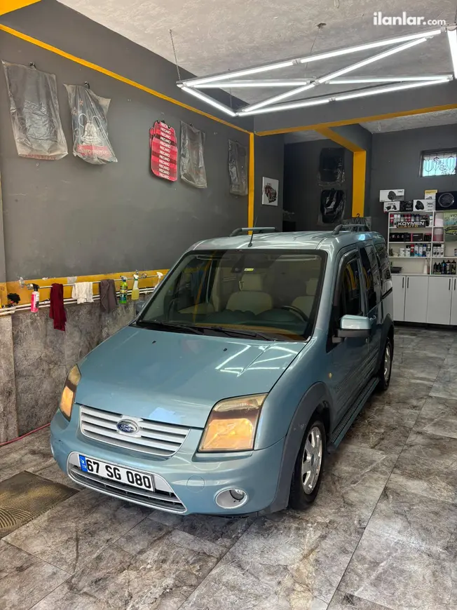 2011 Ford Tourneo Connect 1.8 TDCI dizel manuel minivan & Panelvan - Fotoğraf 1