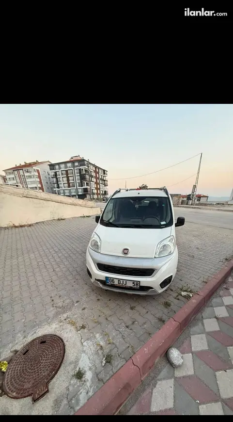 2017 Fiat Fiorino Fiorino Combi dizel manuel minivan & Panelvan - Fotoğraf 1