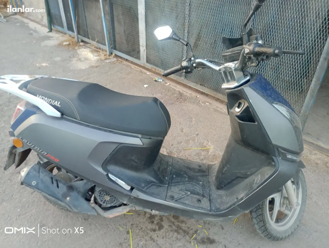 2025 Mondial 125 Strada benzinli otomatik motosiklet - Fotoğraf 1