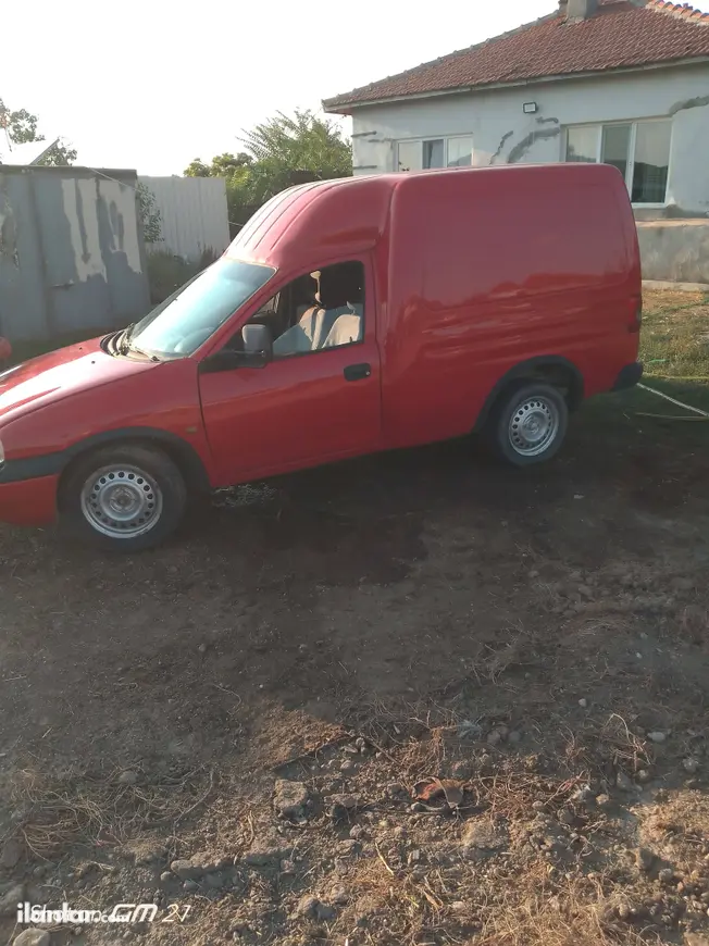2001 Opel Combo 1.7 D dizel manuel minivan & Panelvan - Fotoğraf 1