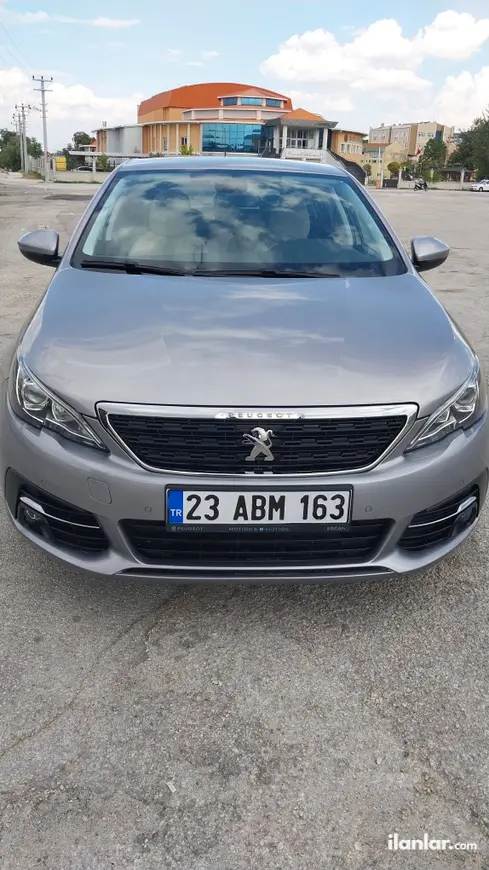 2020 Peugeot 308 1.2 PureTech benzinli otomatik otomobil - Fotoğraf 1