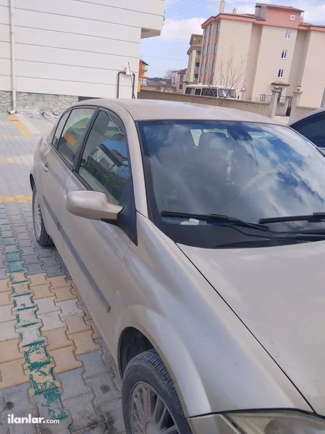 2008 Renault Megane 1.5 dCi dizel manuel otomobil - Fotoğraf 1