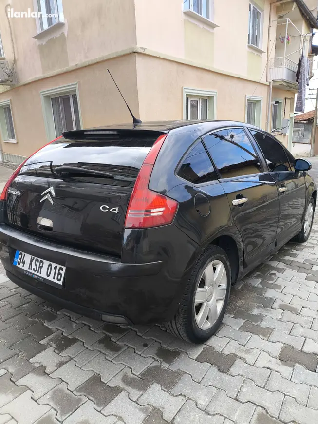 2005 Citroen C4 1.6 HDi dizel manuel otomobil - Fotoğraf 1