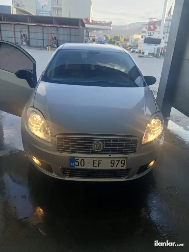 2009 Fiat Linea 1.4 Turbo benzinli manuel otomobil - Fotoğraf 1