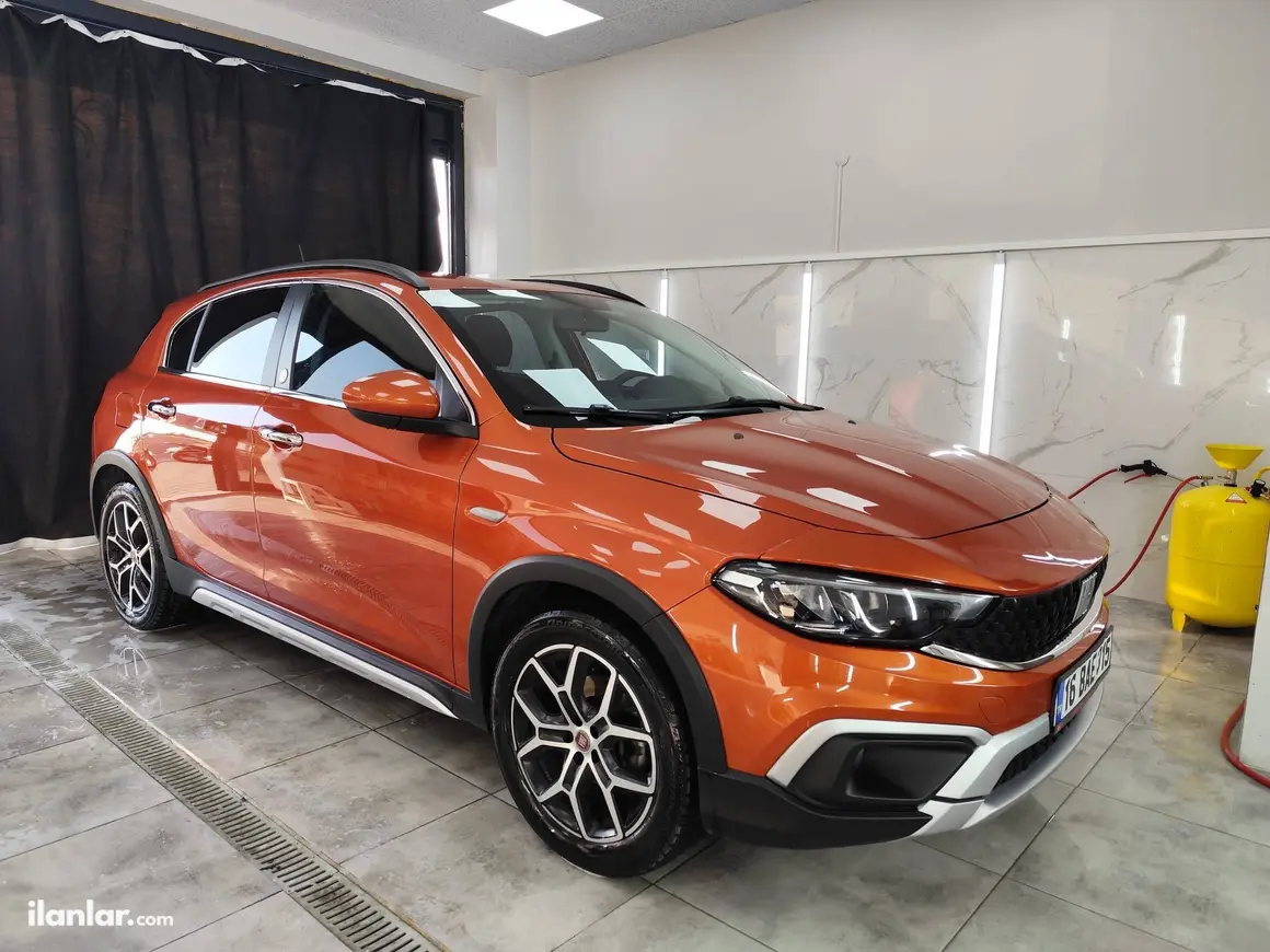 2023 Fiat Egea Cross 1.4 Fire benzinli manuel arazi, SUV, Pick-up - Fotoğraf 1