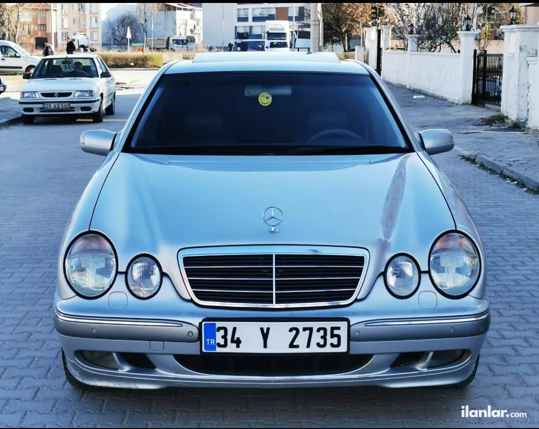 2000 Mercedes - Benz E 200 benzinli otomatik otomobil - Fotoğraf 1
