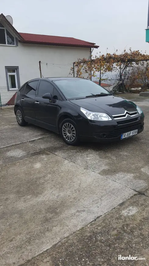2006 Citroen C4 1.4 benzinli manuel otomobil - Fotoğraf 1