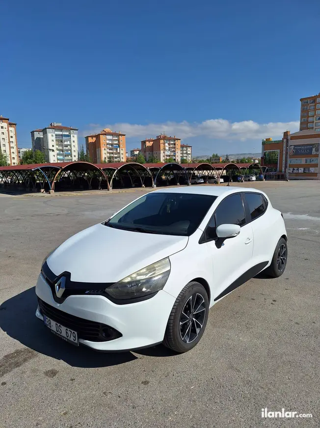 2015 Renault Clio 1.5 dCi dizel manuel otomobil - Fotoğraf 1