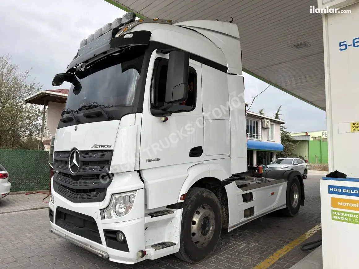 2020 Çekici Mercedes - Benz Actros dizel otomatik ticari Araçlar - Fotoğraf 1