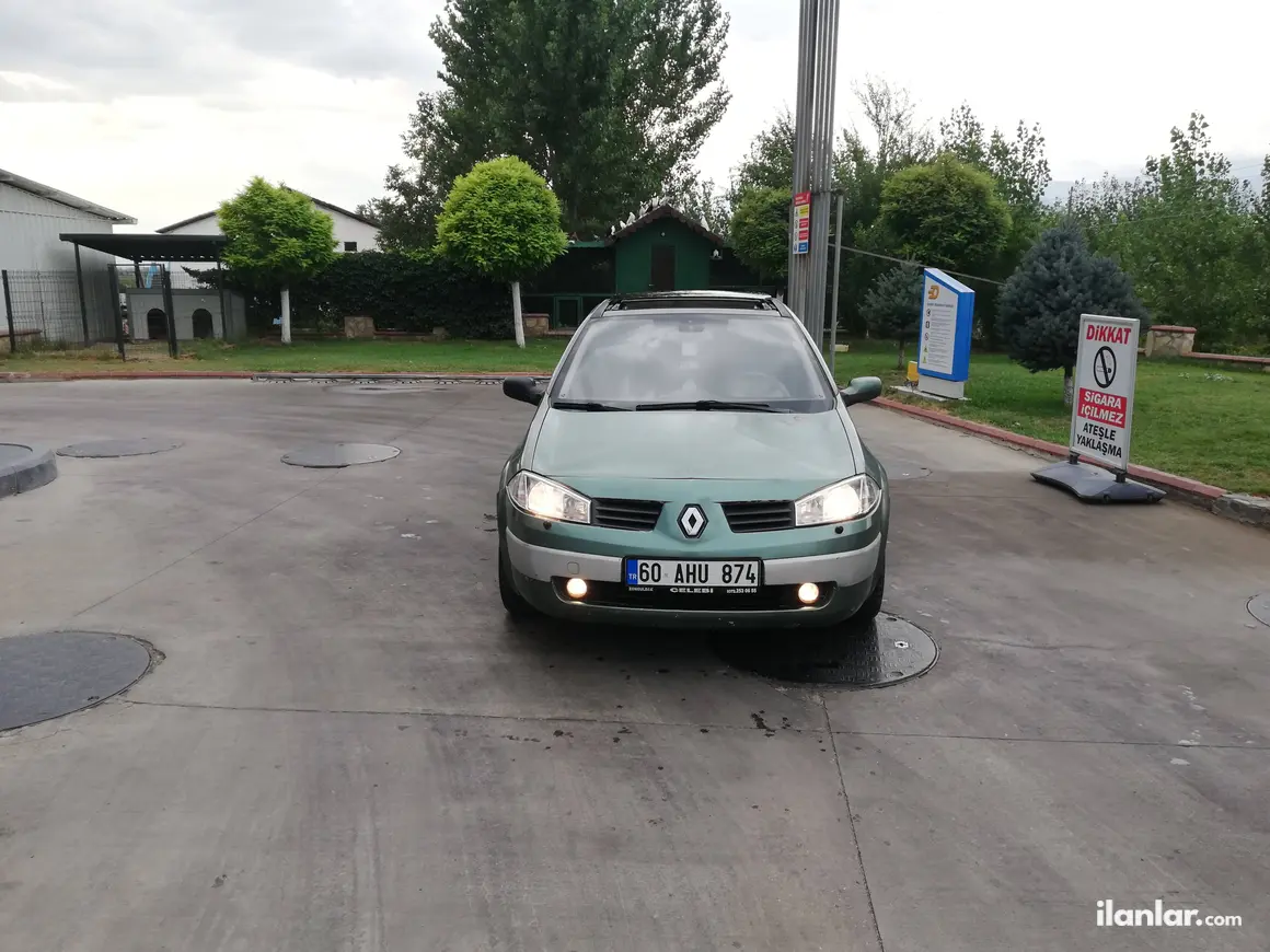 2004 Renault Megane 1.6 benzinli manuel otomobil - Fotoğraf 1