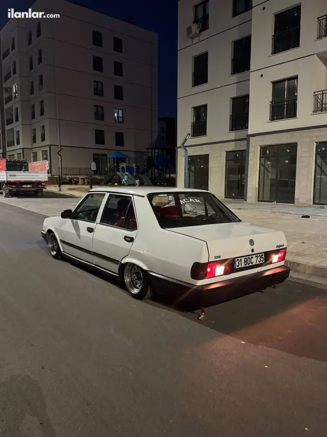 1990 Tofaş Şahin 1.6 benzinli manuel otomobil - Fotoğraf 1
