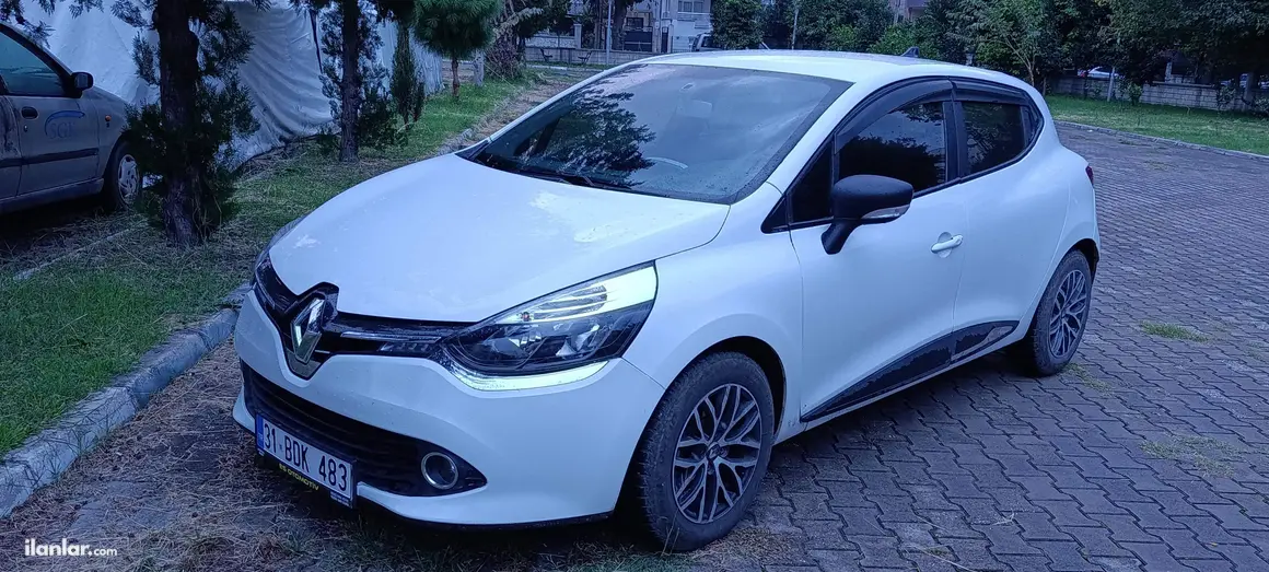 2014 Renault Clio 1.5 dCi dizel manuel otomobil - Fotoğraf 1