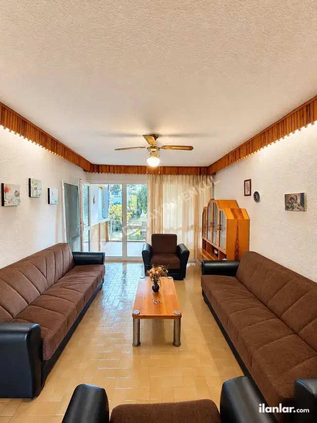 Aydın Kuşadası Davutlar Mahallesi 2+1 75 m² satılık daire - Fotoğraf 1