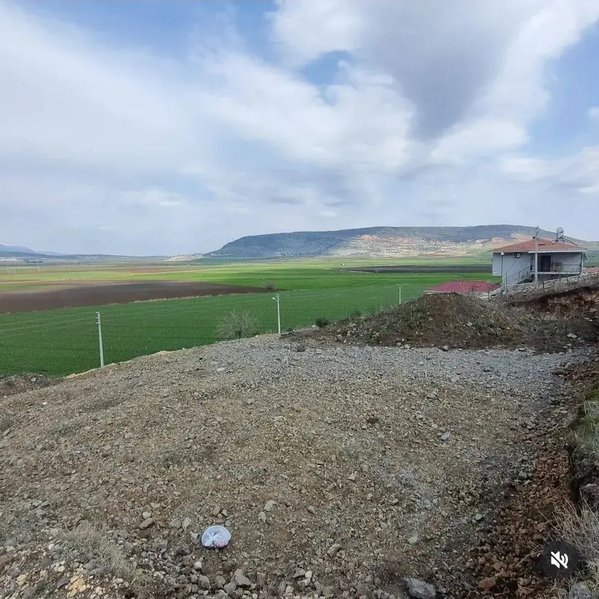 Kahramanmaraş Pazarcık Nefsidoğanlı Mahallesi 523 m² satılık konut arsa - Fotoğraf 1