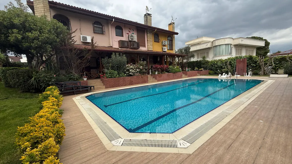 İstanbul Tuzla Postane Mahallesi 3+1 140 m² kiralık villa - Fotoğraf 1