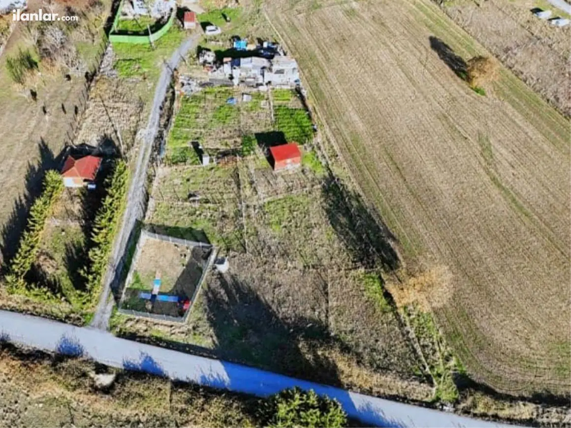 İstanbul Arnavutköy Tayakadın Mahallesi 268 m² satılık tarla arsa - Fotoğraf 1